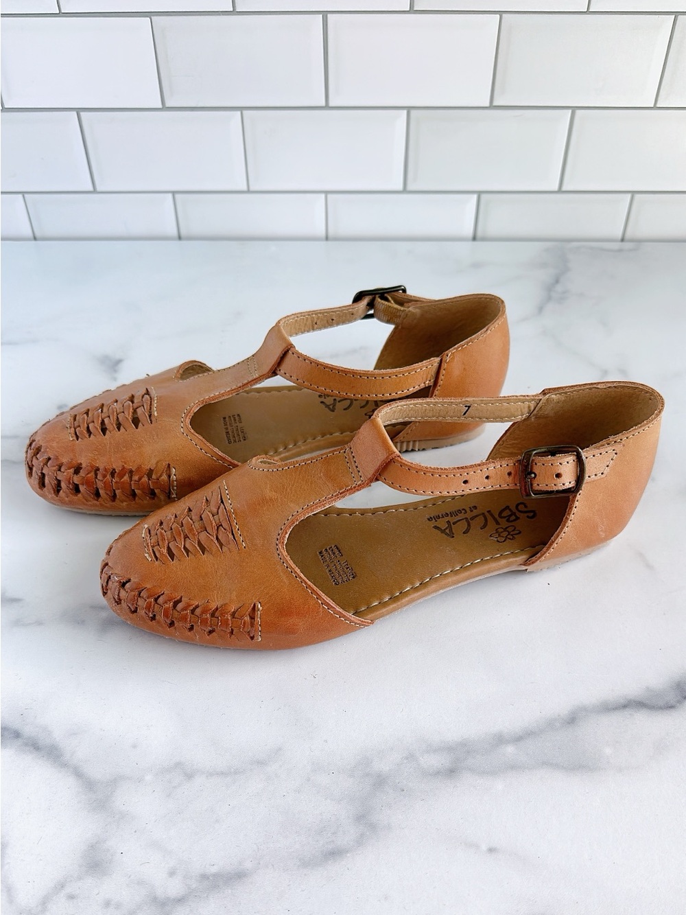 Sbicca Women's Tan Leather T-Strap Woven Flats - Picture 4 of 6